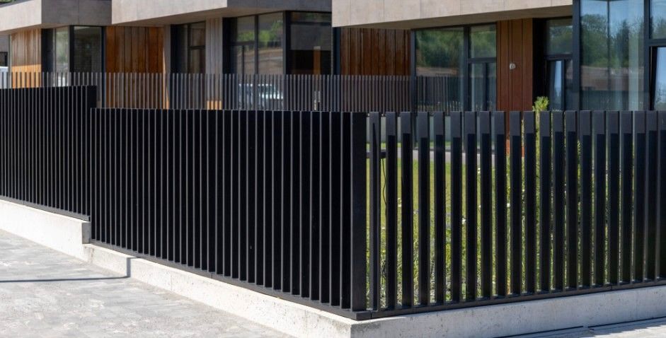 Металлический забор P200/P200B